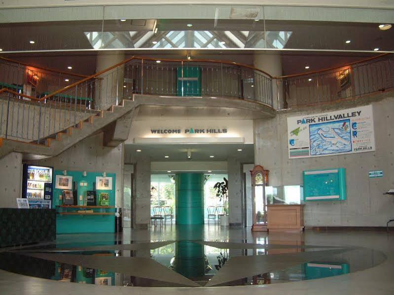 קאמי-פוראנו Hotel Park Hills מראה חיצוני תמונה